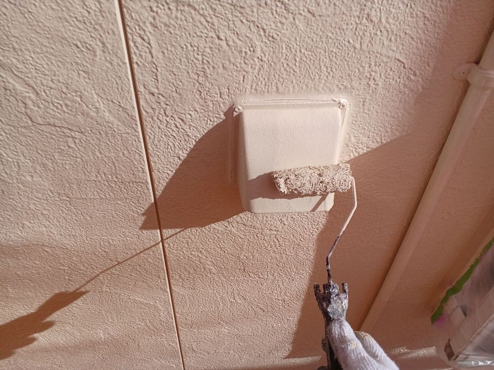 四日市市の外壁塗装をリペイント匠が施工した写真