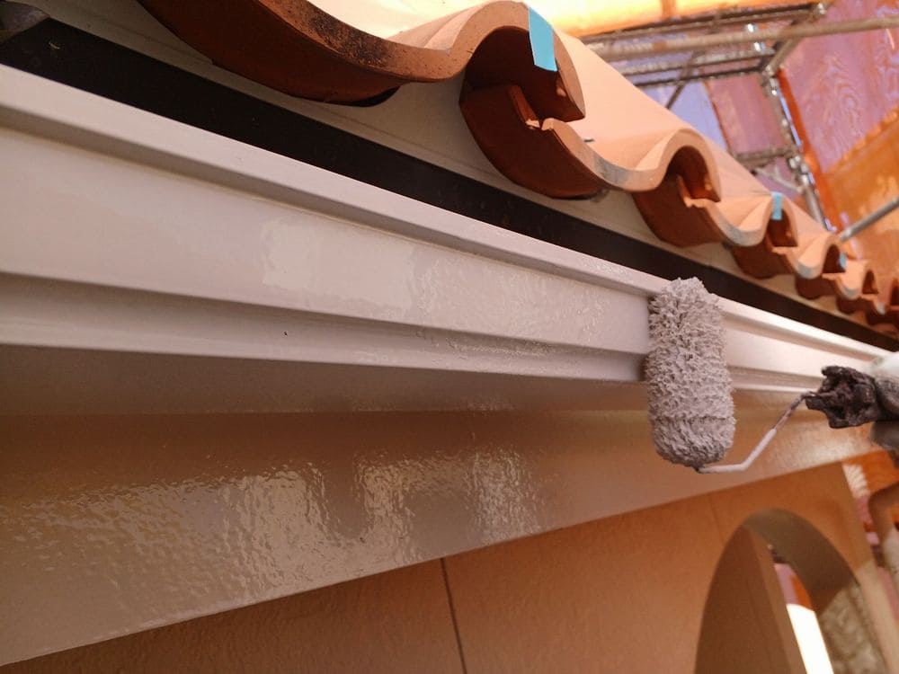 四日市市の外壁塗装をリペイント匠が施工した写真