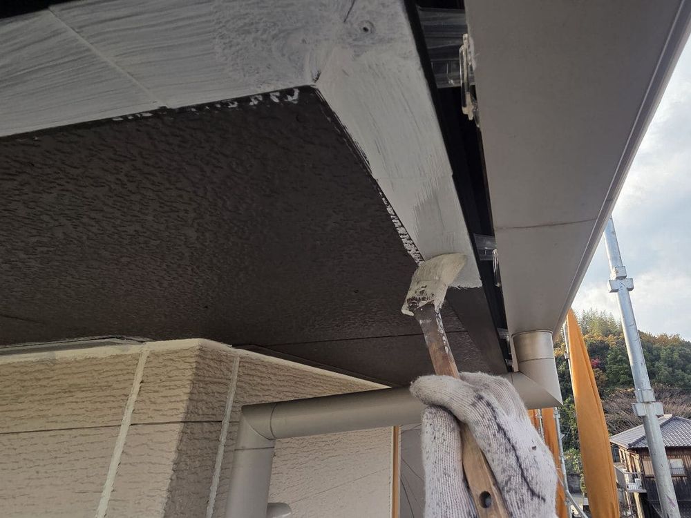 四日市市の外壁塗装をリペイント匠が施工した写真