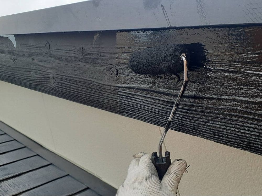 鈴鹿市の外壁塗装、屋根塗装をリペイント匠が施工した写真