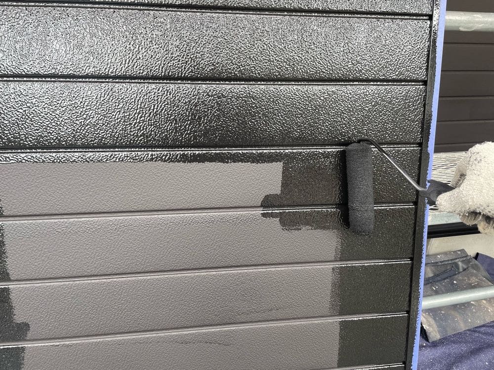 鈴鹿市の外壁塗装、屋根塗装をリペイント匠が施工した写真