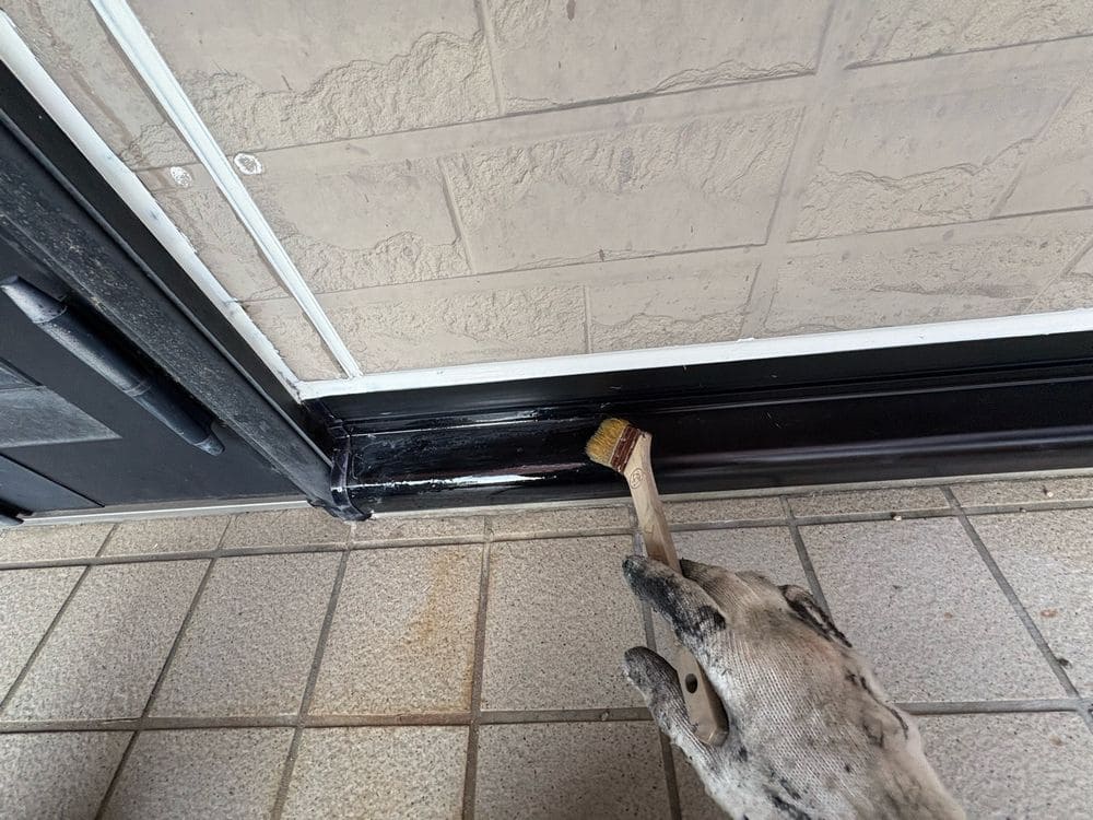 鈴鹿市の外壁塗装、屋根塗装をリペイント匠が施工した写真