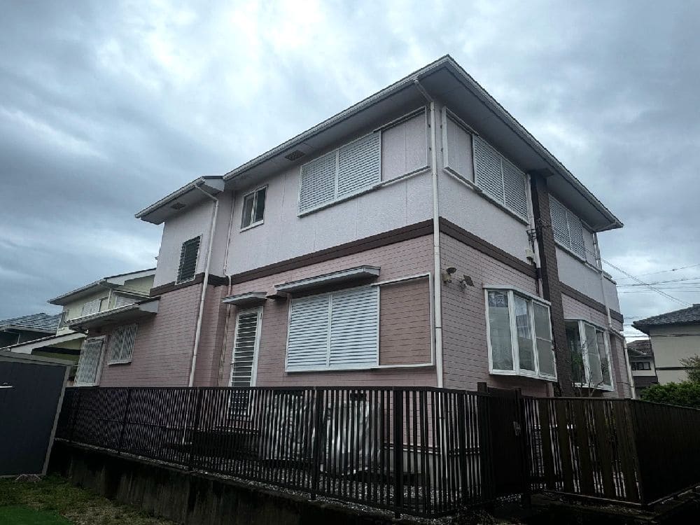 四日市市の外壁塗装、屋根工事をリペイント匠が施工した写真