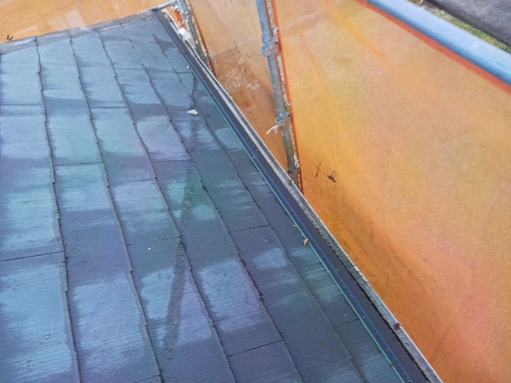 伊賀市の屋根工事をリペイント匠が施工した写真