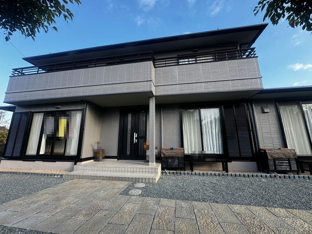 鈴鹿市_M様_施工後_外壁全体 鈴鹿市の外壁塗装、屋根塗装をリペイント匠が施工した写真