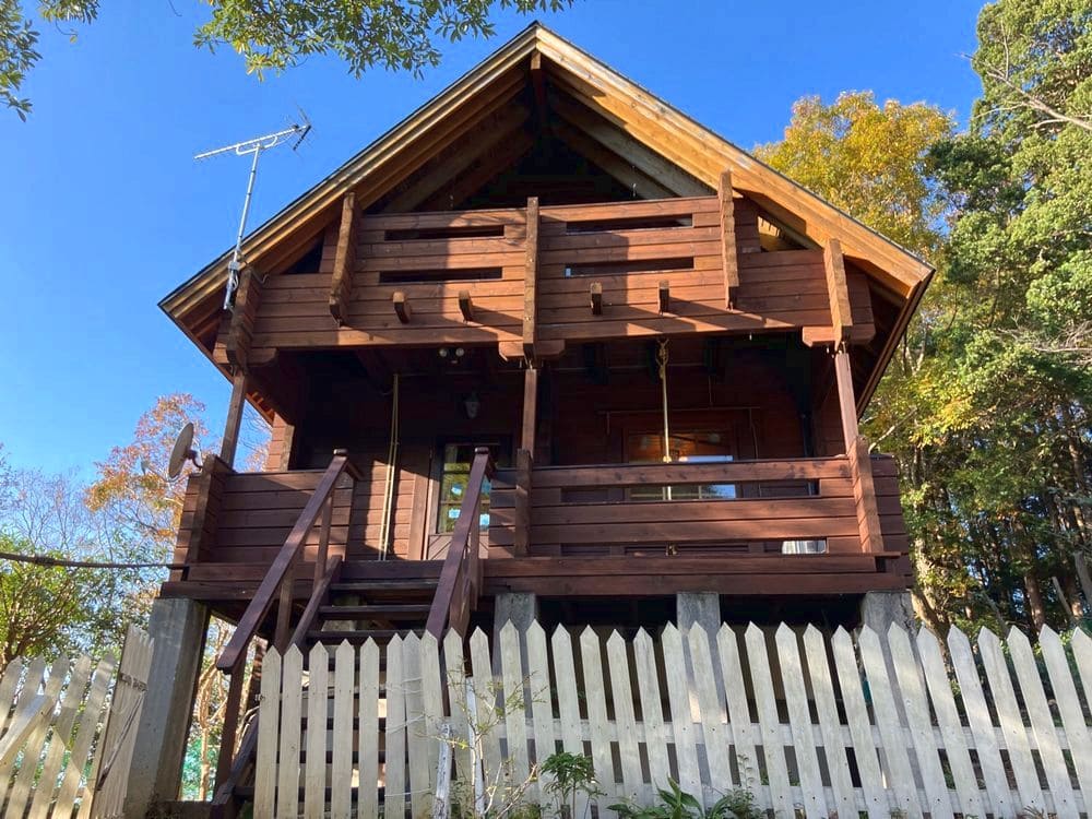 H様(伊勢市)外壁‗施工前3 伊勢市の外壁塗装をリペイント匠が施工した写真