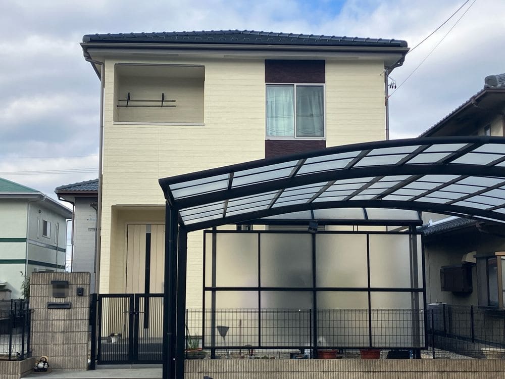 名張市の外壁塗装をリペイント匠が施工した写真