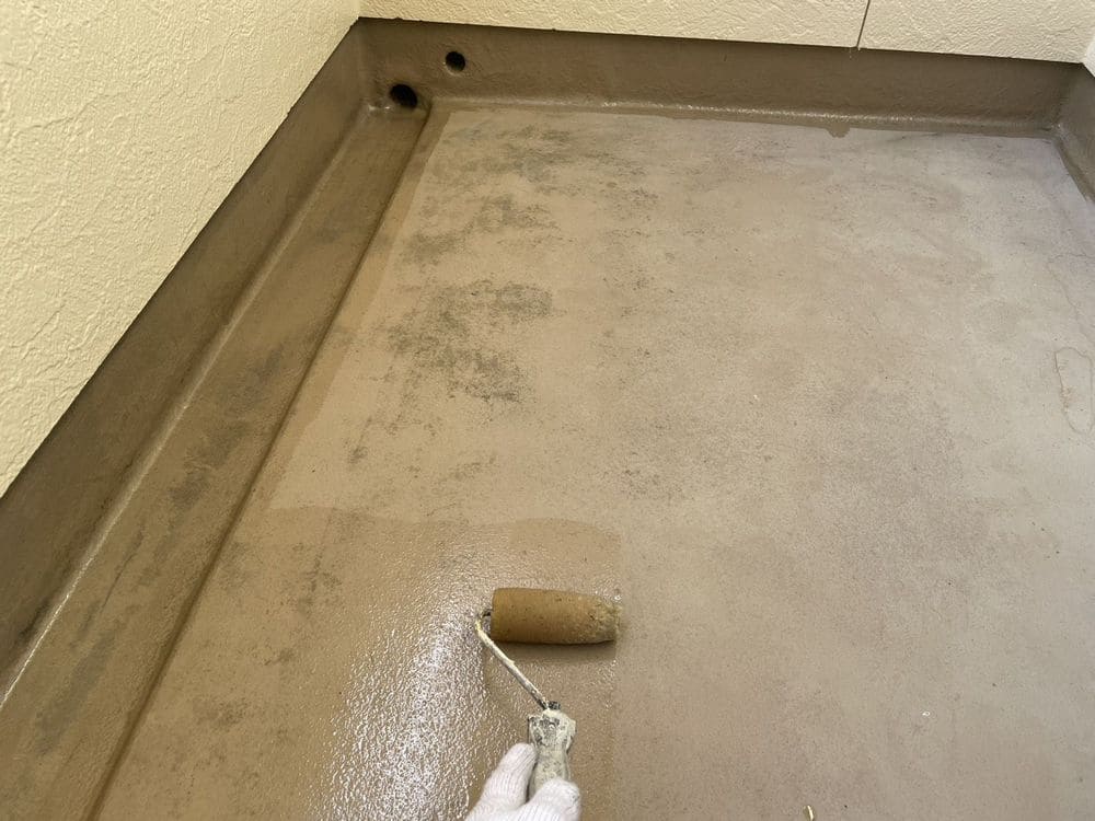 四日市市の防水工事をリペイント匠が施工した写真