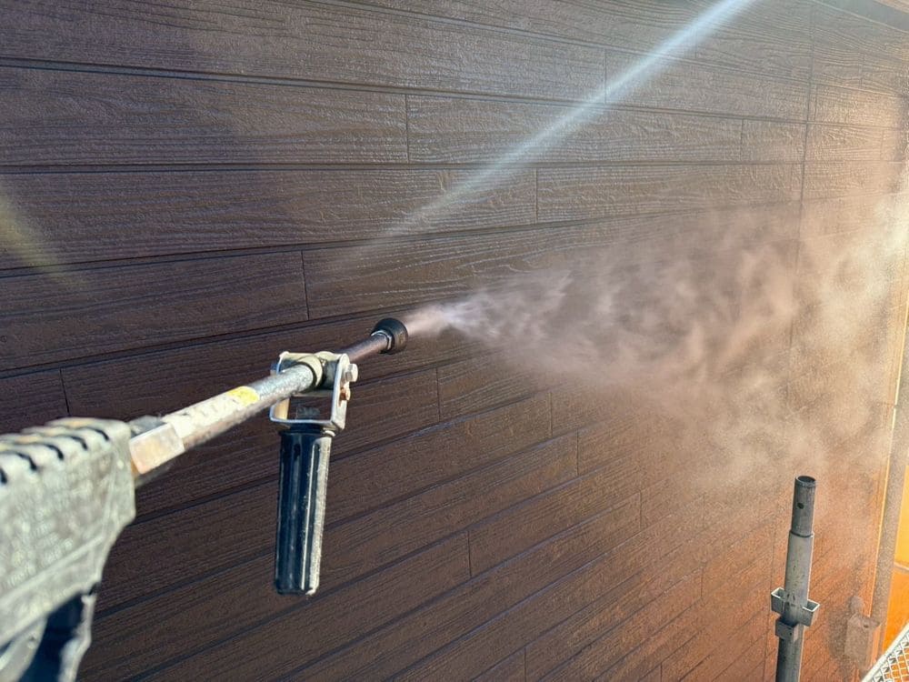 名張市の外壁塗装をリペイント匠が施工した写真