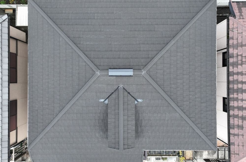 名張市の外壁塗装、屋根工事をリペイント匠が施工した写真