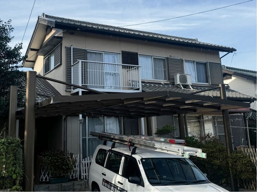 U様(四日市市尾平町)_施工前_外壁全体 四日市市の外壁塗装をリペイント匠が施工した写真