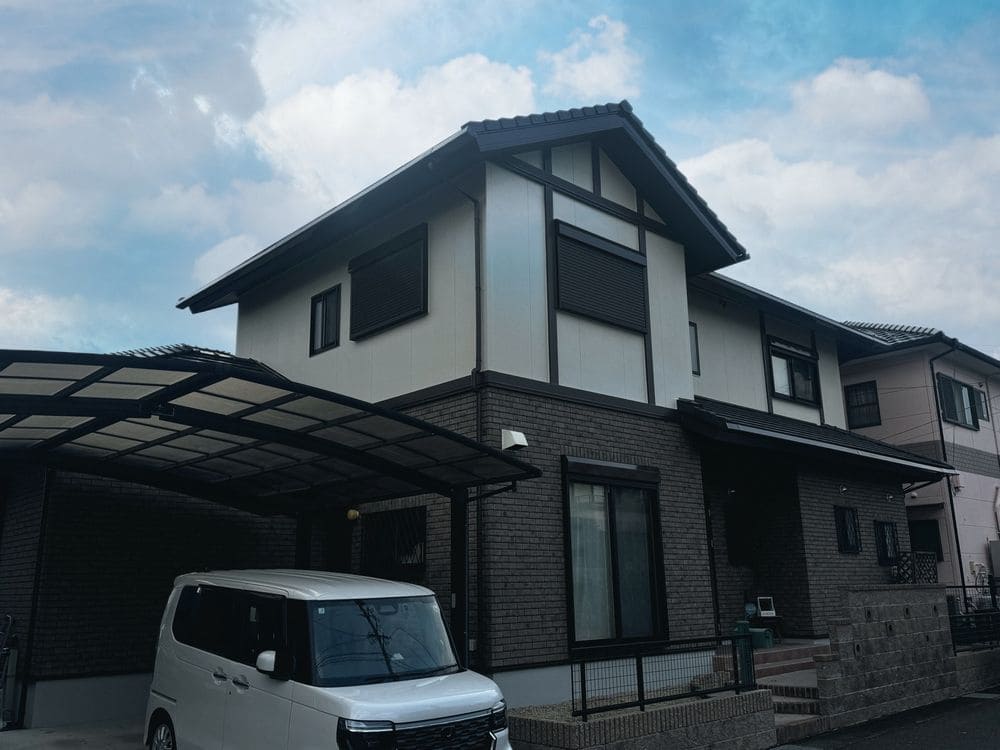 三重郡菰野町の外壁塗装をリペイント匠が施工した写真