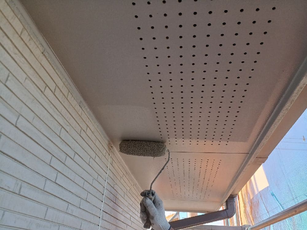 四日市市の外壁塗装、屋根塗装、防水工事をリペイント匠が施工した写真