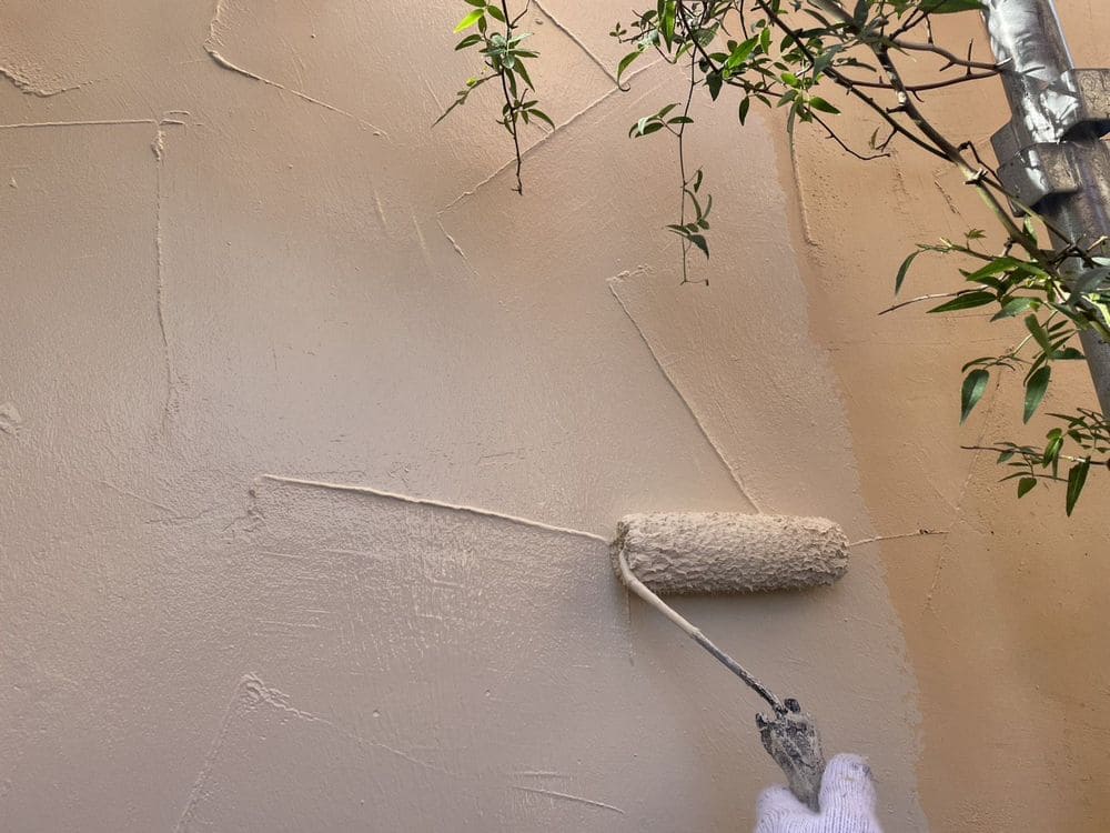 四日市市の外壁塗装をリペイント匠が施工した写真