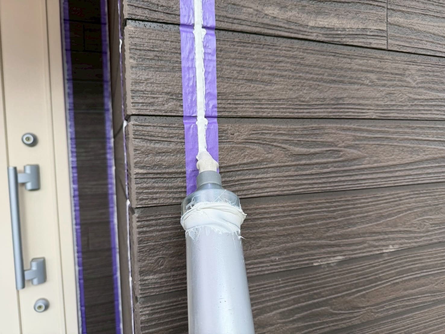 名張市の外壁塗装をリペイント匠が施工した写真