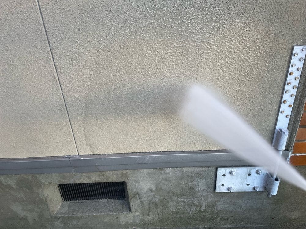 四日市市のが外壁塗装をリペイント匠が施工した写真