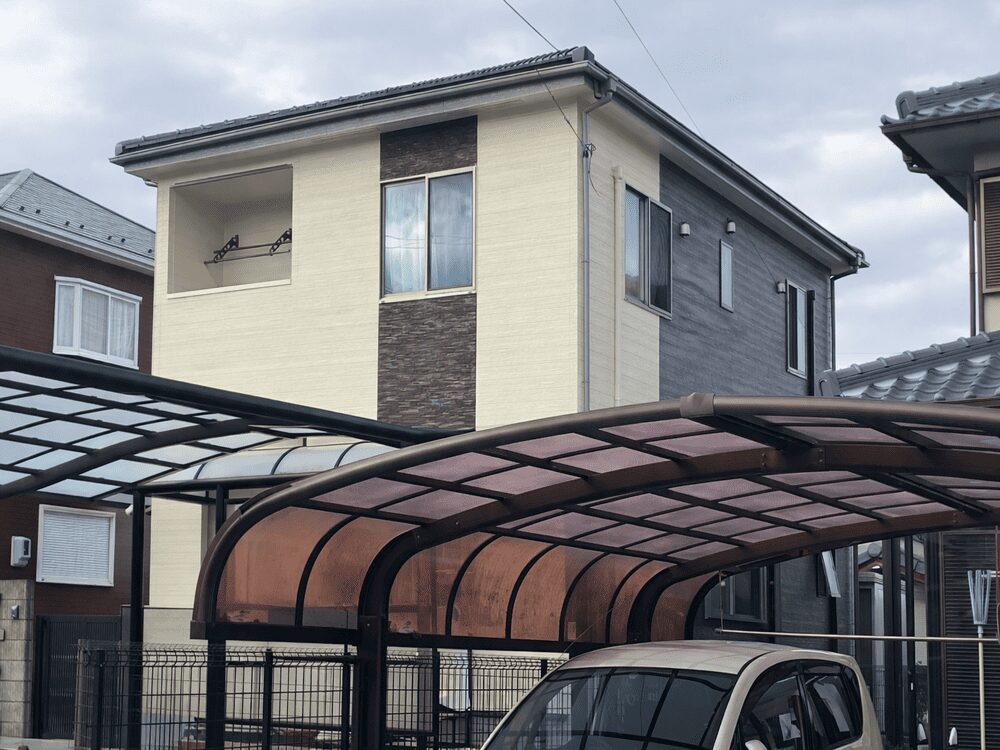 名張市の外壁塗装をリペイント匠が施工した写真