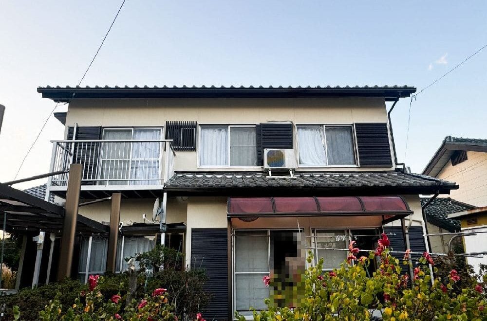 四日市市の外壁塗装をリペイント匠が施工した写真