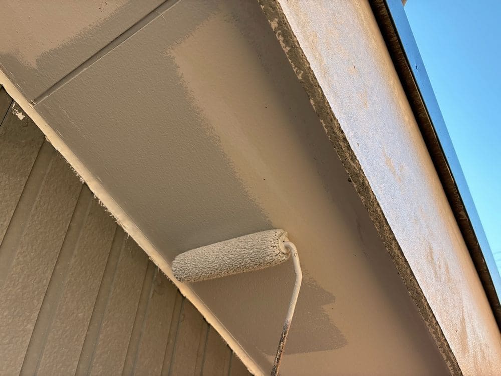 松阪市で外壁屋根塗装と防水工事をリペイント匠が施工した写真