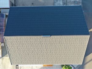 伊勢市の屋根カバー工事をリペイント匠が施工した写真