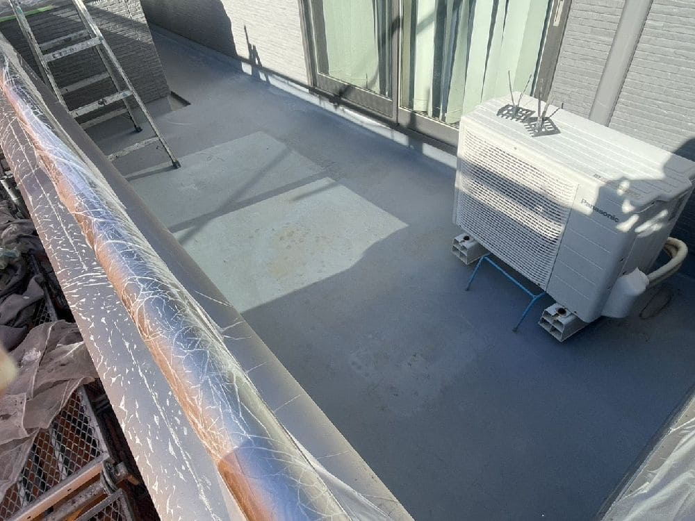 四日市市の外壁塗装、屋根塗装、防水工事をリペイント匠が施工した写真