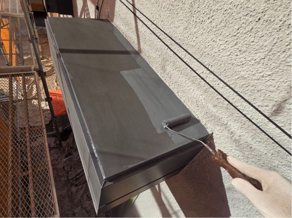 鈴鹿市の外壁塗装、屋根塗装をリペイント匠が施工した写真