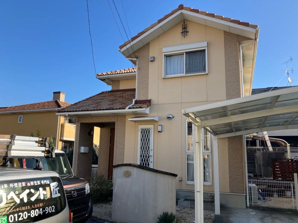 津市久居 T様施工前 (2) 津市の外壁塗装をリペイント匠が施工した写真