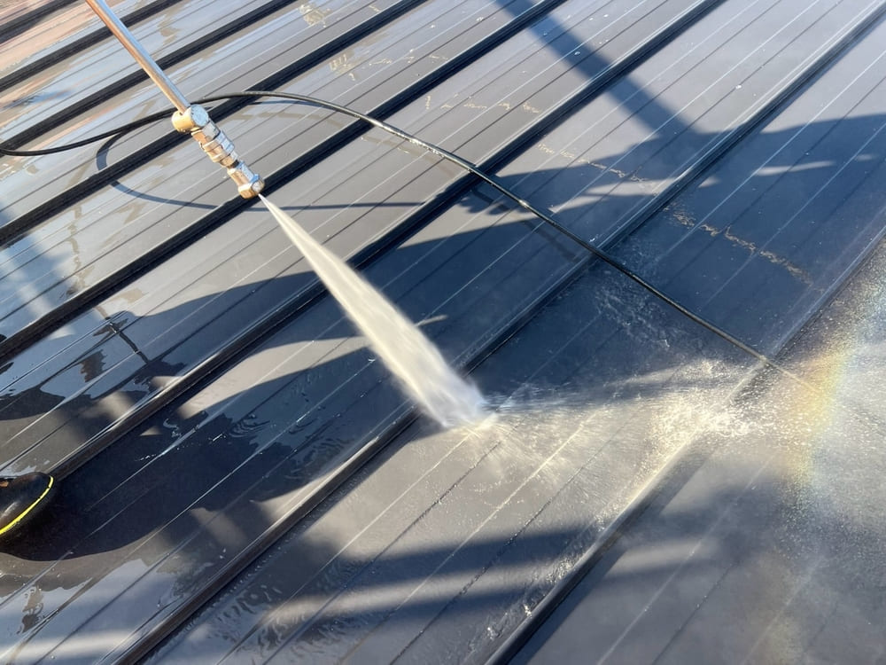 津市で外壁塗装、屋根塗装をリペイント匠が施工した写真