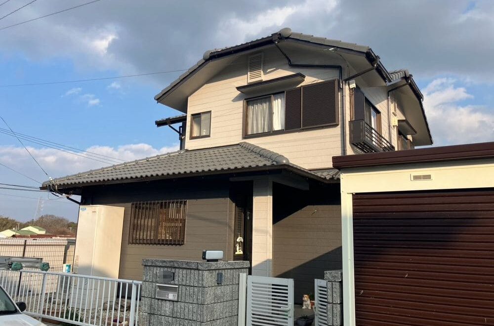 松阪市で外壁・屋根塗装をリペイント匠が施工した写真