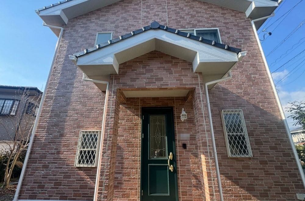 三重郡菰野町｜ピカピカに輝く外観｜担当の方・職人さんすごく感じがよかった