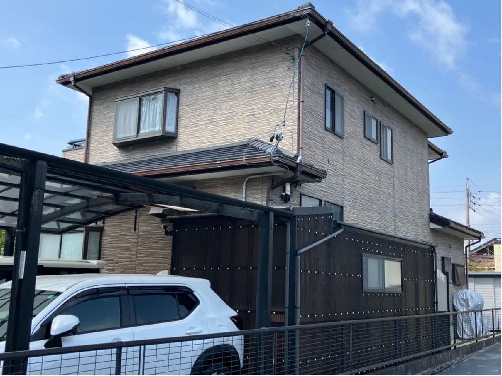 四日市市の外壁塗装、防水工事をリペイント匠が施工した写真