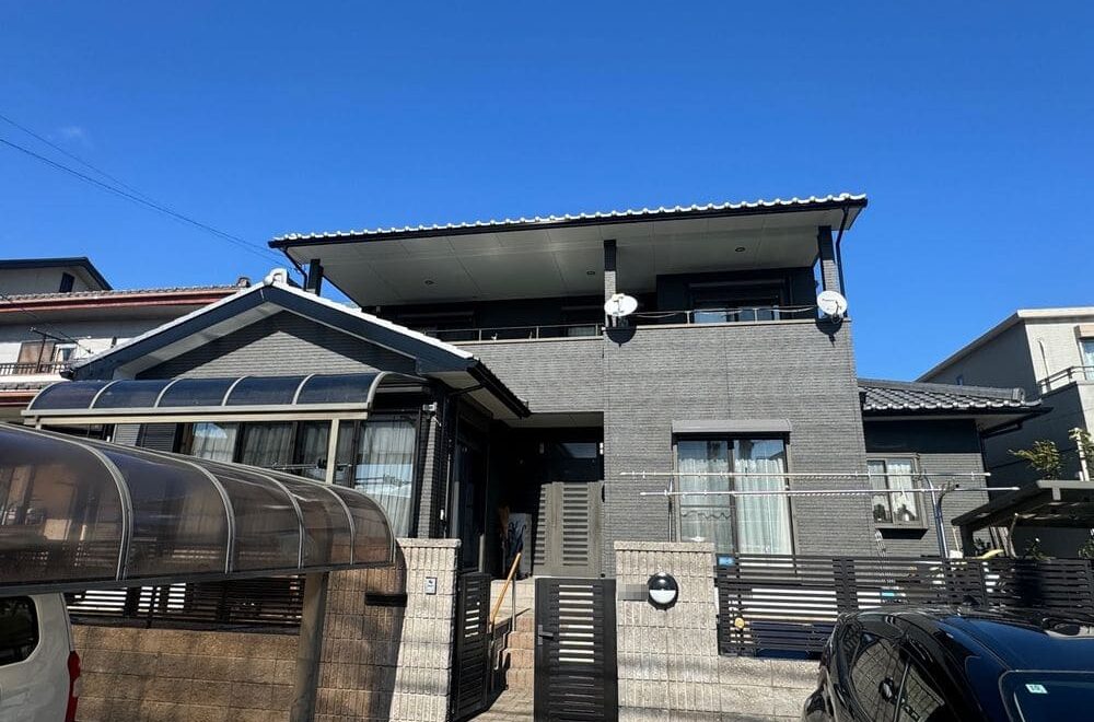 四日市市の外壁塗装をリペイント匠が施工した写真