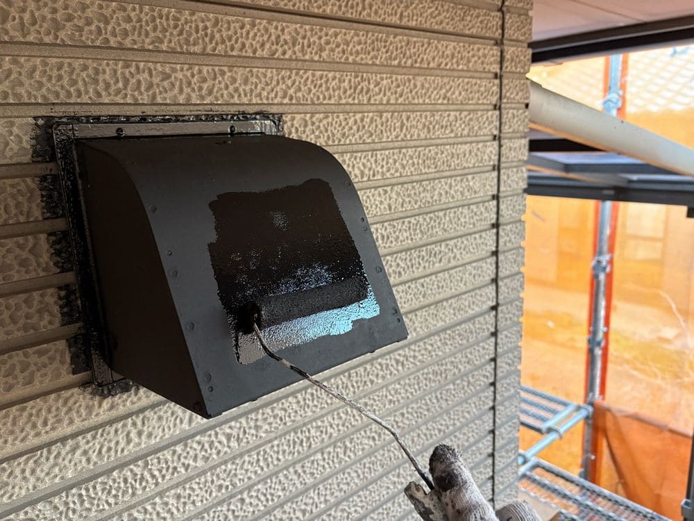 四日市市の外壁塗装をリペイント匠が施工した写真