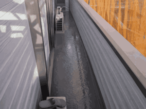 尾鷲市で外壁塗装・屋根工事・防水工事をリペイント匠が施工した写真