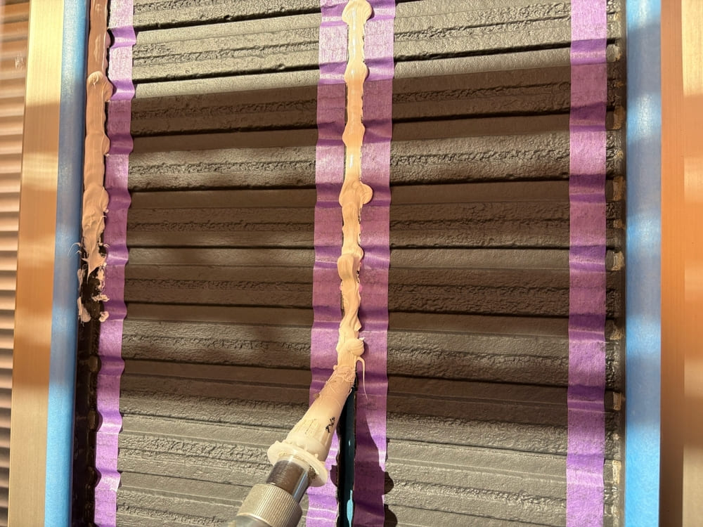 亀山市の外壁塗装、防水工事をリペイント匠が施工した写真