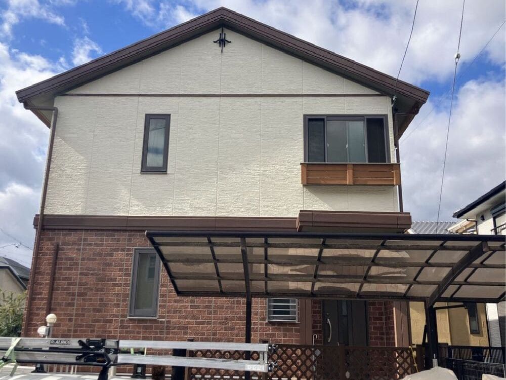亀山市の外壁塗装をリペイント匠が施工した写真