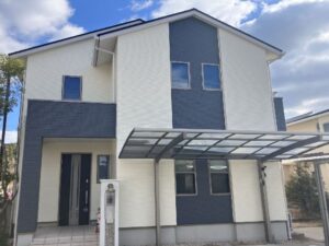 津市で外壁塗装、屋根塗装をリペイント匠が施工した写真