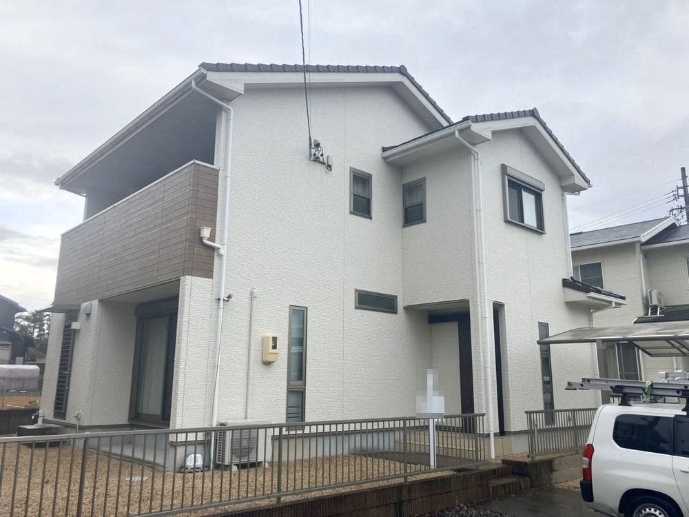 鈴鹿市の外壁塗装をリペイント匠が施工した写真