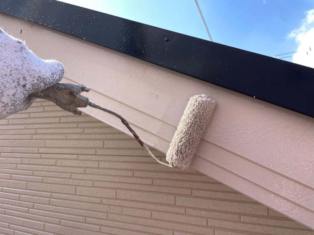 津市で外壁塗装、屋根塗装をリペイント匠が施工した写真