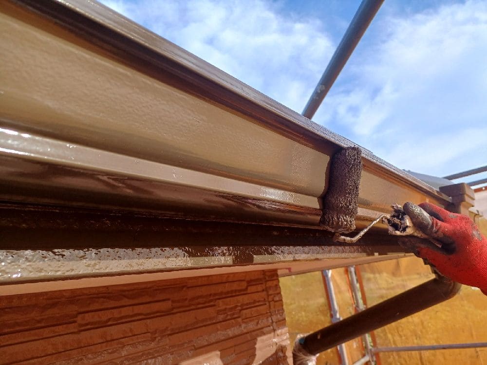 四日市市の外壁塗装、防水工事をリペイント匠が施工した写真