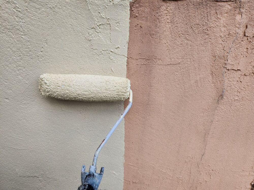 K様(亀山)_塀(中塗り) 亀山市で外壁塗装をリペイント匠が施工した写真