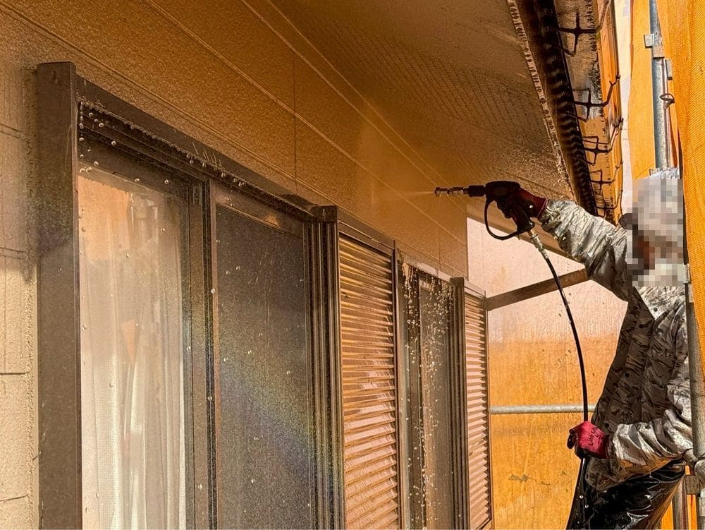 松阪市で外壁・屋根塗装をリペイント匠が施工した写真