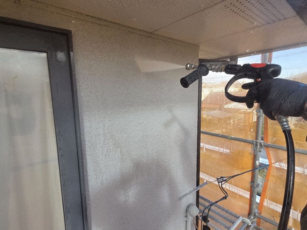 鈴鹿市の外壁塗装、屋根塗装をリペイント匠が施工した写真