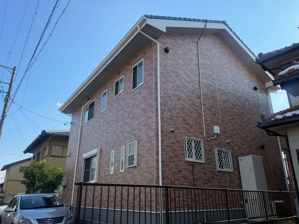 三重郡菰野町の外壁塗装、防水工事をリペイント匠が施工した写真