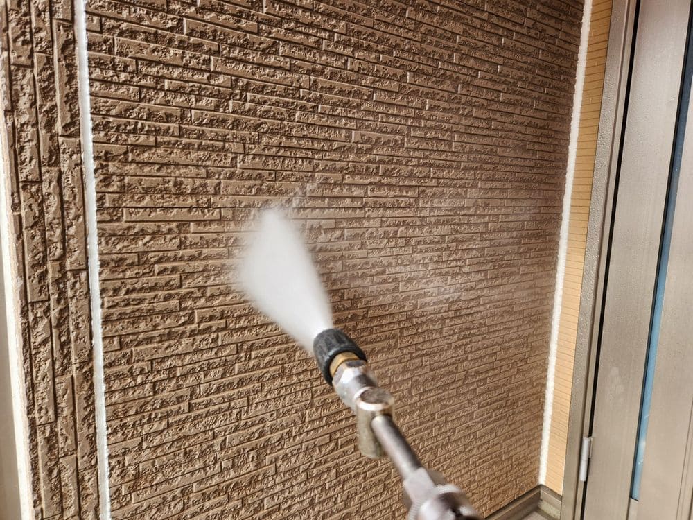 O様(桑名市陽だまりの丘) (5) いなべ市の外壁塗装、屋根塗装、防水工事をリペイント匠が施工した写真