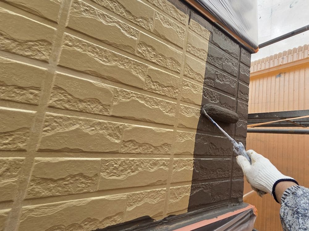 四日市市の外壁・屋根塗装をリペイント匠が施工した写真