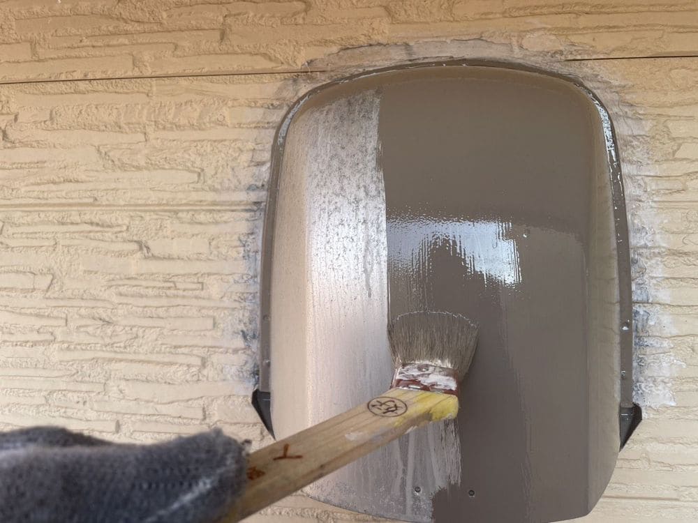 四日市市の外壁・屋根塗装をリペイント匠が施工した写真