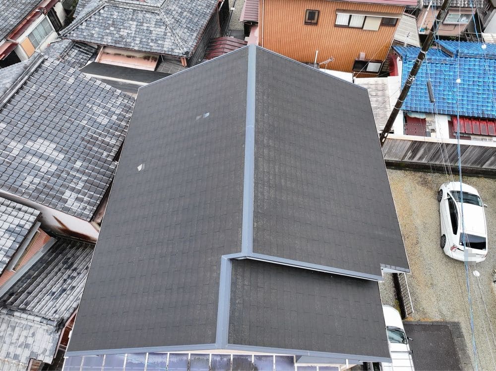 施工前_屋根全体 (3) 尾鷲市の外壁塗装・屋根工事・防水工事をリペイント匠が施工した写真