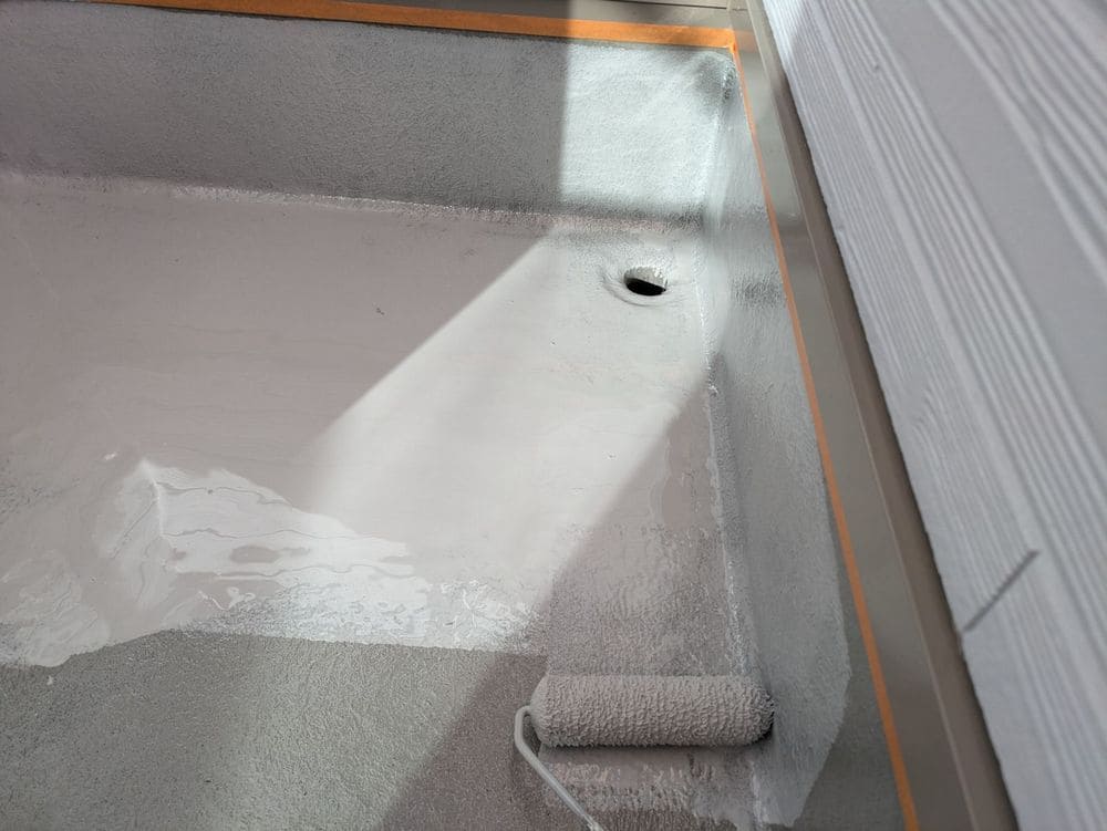 尾鷲市で外壁塗装と屋根工事と防水工事をリペイント匠が施工した写真