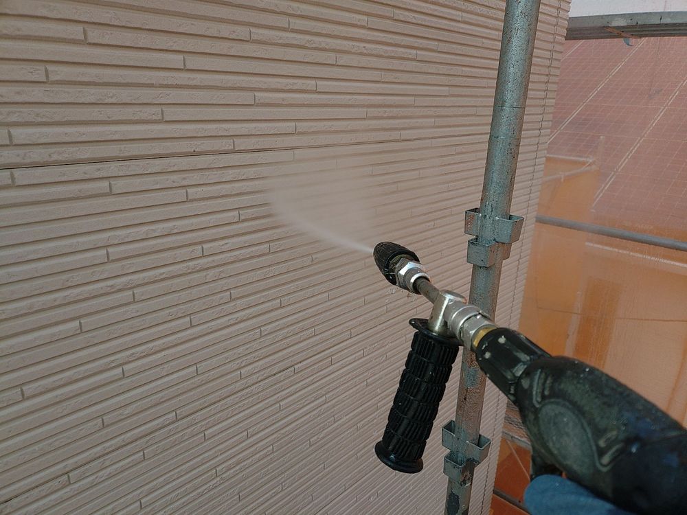 四日市市の外壁塗装をリペイント匠が施工した写真